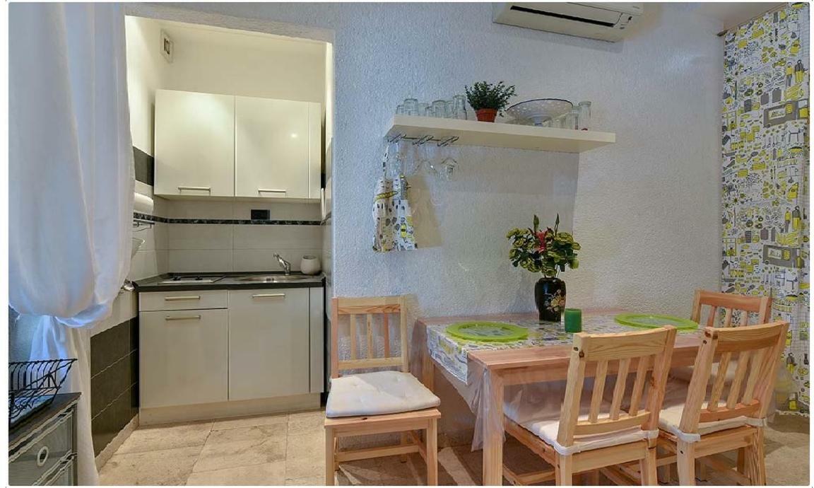 Studio Melanija Rovinj Exterior photo